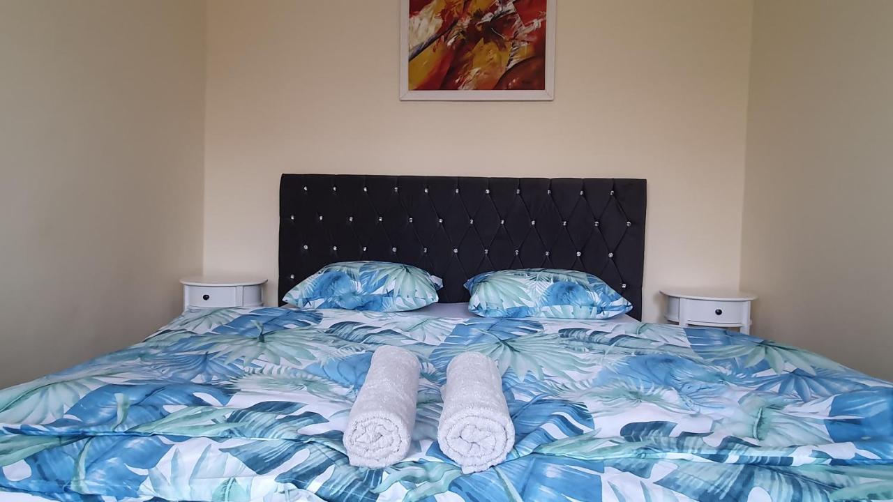 Apartament Estera Apartment Oradea Luaran gambar