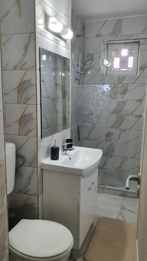 Apartament Estera Apartment Oradea Luaran gambar